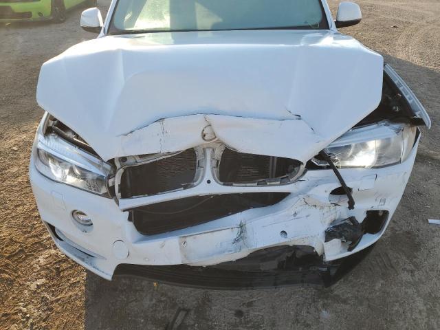 5UXKS4C51F0N10219 - 2015 BMW X5 XDRIVE35D WHITE photo 11