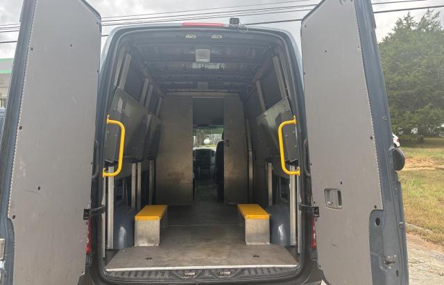 WD3PE7CD2JP645890 - 2018 MERCEDES-BENZ SPRINTER 2500 蓝色 照片 6