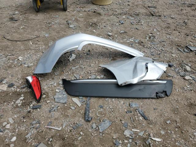 JTDEPMAE3NJ204800 - 2022 TOYOTA COROLLA LE Արծաթագույն լուսանկար 12