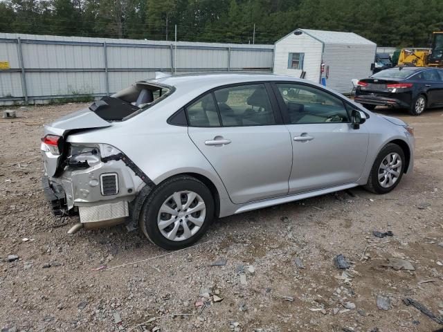 JTDEPMAE3NJ204800 - 2022 TOYOTA COROLLA LE Արծաթագույն լուսանկար 3