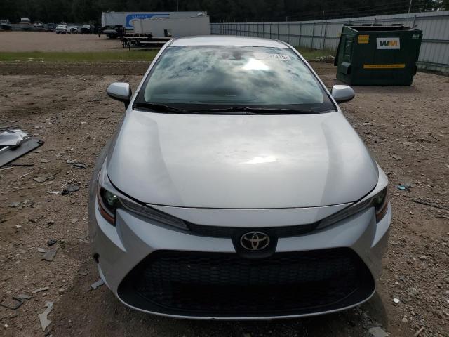 JTDEPMAE3NJ204800 - 2022 TOYOTA COROLLA LE Արծաթագույն լուսանկար 5