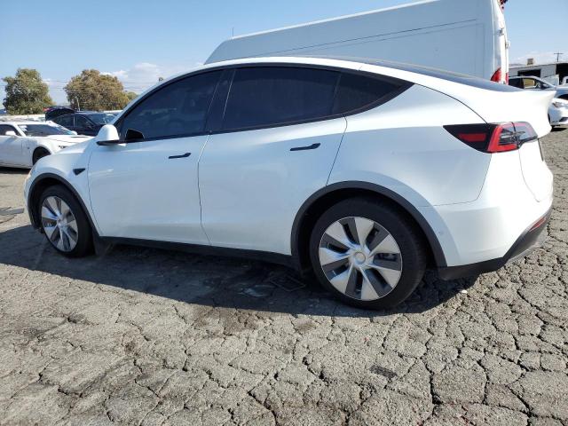 7SAYGDEE3NF357274 - 2022 TESLA MODEL Y Ақ фото 2