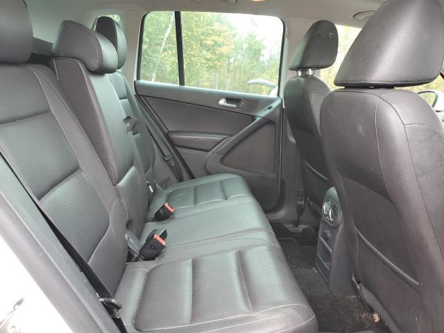 WVGHV3AX4EW541246 - 2014 VOLKSWAGEN TIGUAN S WHITE photo 11