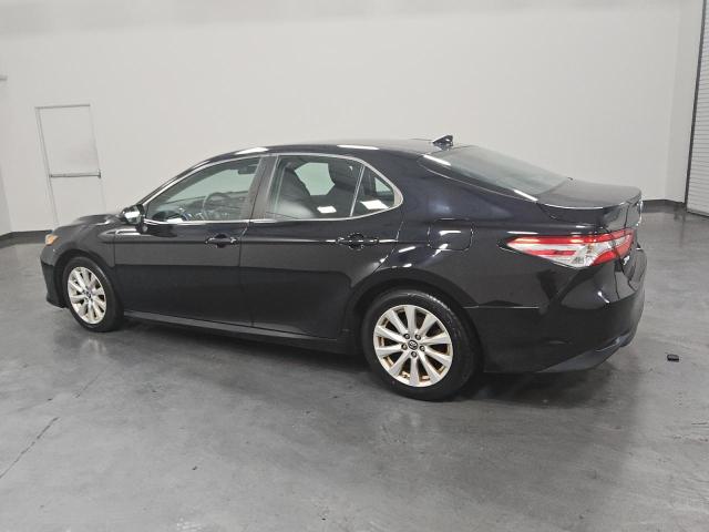 4T1B11HK4KU751997 - 2019 TOYOTA CAMRY L შავი ფოტო 2