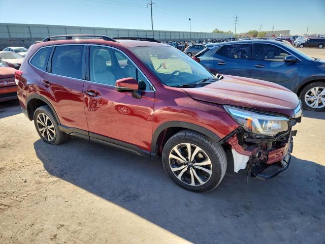 JF2SKASCXLH449841 - 2020 SUBARU FORESTER LIMITED RED photo 4