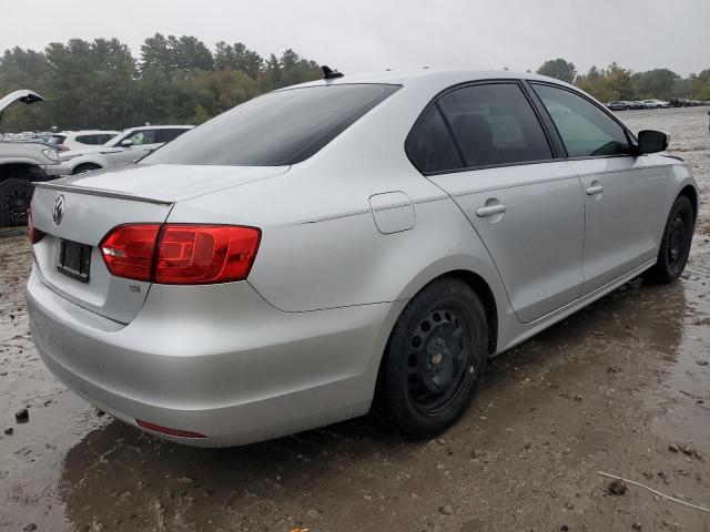 3VWD07AJ6EM245839 - 2014 VOLKSWAGEN JETTA SE SILVER photo 3