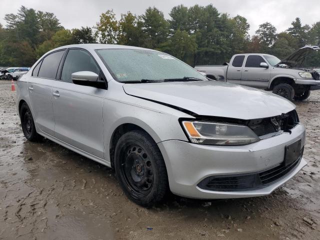 3VWD07AJ6EM245839 - 2014 VOLKSWAGEN JETTA SE SILVER photo 4