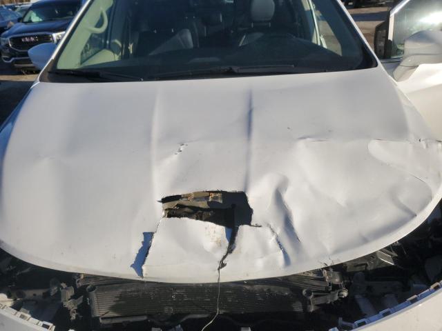 2C4RC1EG2JR108461 - 2018 CHRYSLER PACIFICA TOURING L PLUS WHITE photo 12