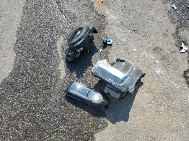 1GNERGKW3NJ164373 - 2022 CHEVROLET TRAVERSE LT WHITE photo 23