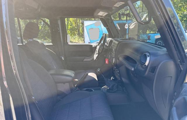 1C4BJWDG5CL206241 - 2012 JEEP WRANGLER U SPORT Qara foto 5