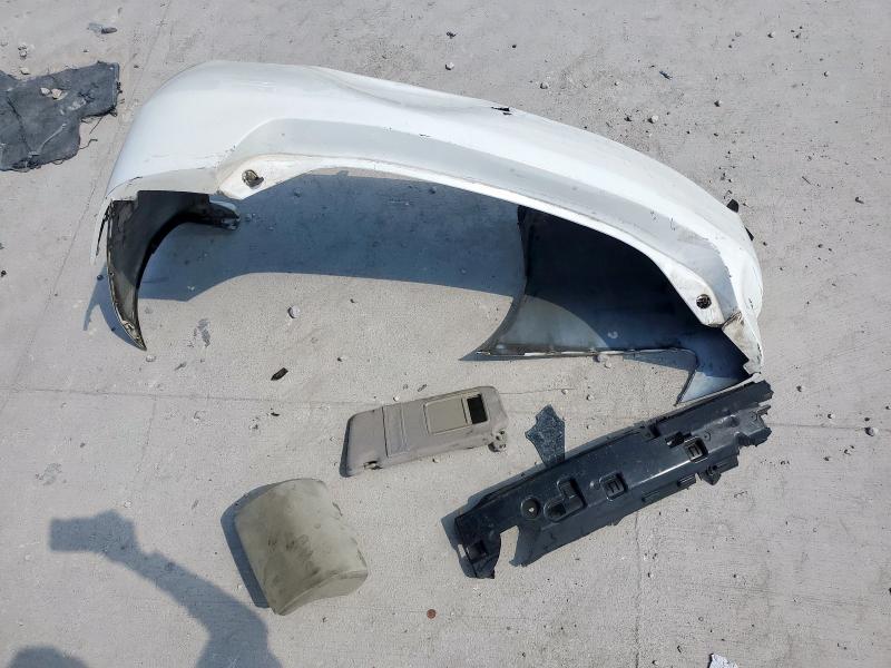 4T4BF3EK3BR173317 - 2011 TOYOTA CAMRY BASE Weiß Foto 12