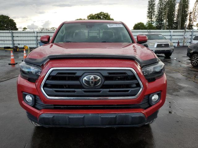 5TFAZ5CN0JX056284 - 2018 TOYOTA TACOMA DOUBLE CAB Червоний фото 5