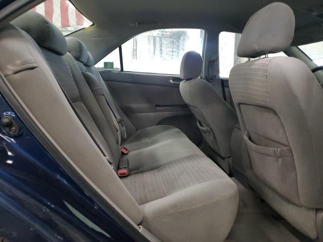 4T1BE32K95U029602 - 2005 TOYOTA CAMRY LE BLUE photo 10