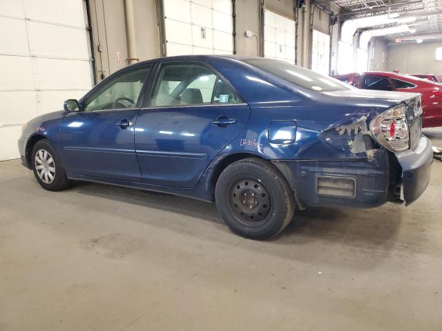 4T1BE32K95U029602 - 2005 TOYOTA CAMRY LE BLUE photo 2