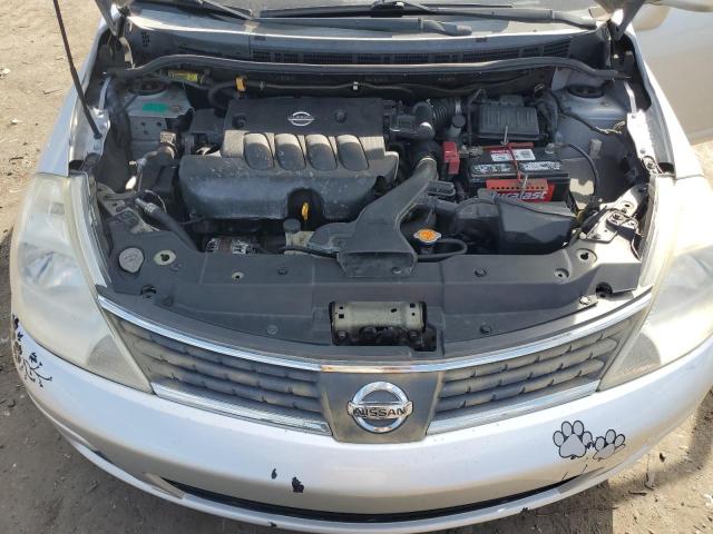 3N1BC13E28L379730 - 2008 NISSAN VERSA S SILVER photo 11