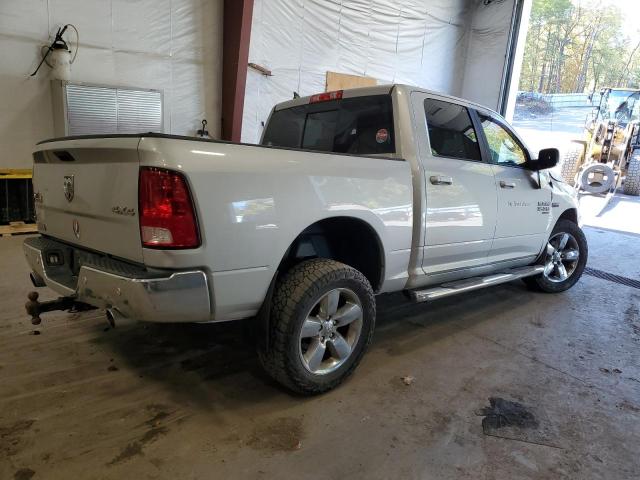 1C6RR7LT4KS598278 - 2019 RAM 1500 CLASSIC SLT Srebrny zdjęcie 3