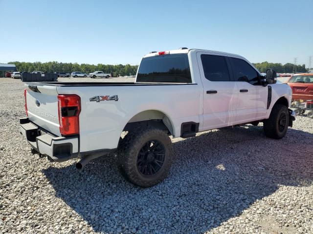 1FT8W2BA4REE93247 - 2024 FORD F250 SUPER DUTY WHITE photo 3