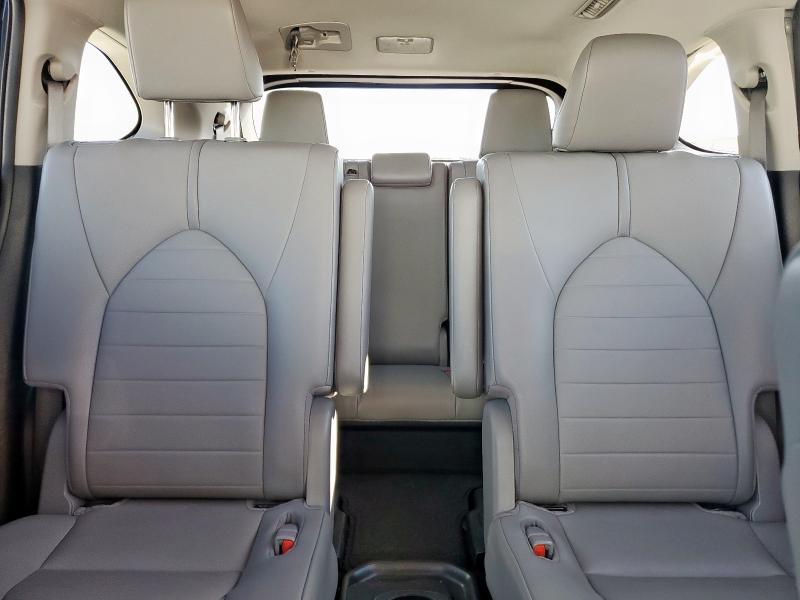 5TDGZRAH8LS513124 - 2020 TOYOTA HIGHLANDER XLE Weiß Foto 10