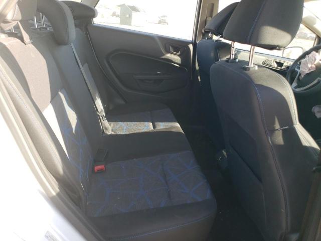 3FADP4BJ5DM184225 - 2013 FORD FIESTA SE WHITE photo 10