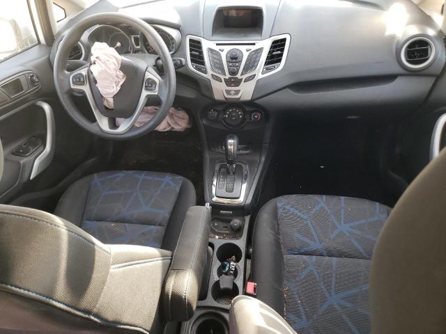 3FADP4BJ5DM184225 - 2013 FORD FIESTA SE WHITE photo 8