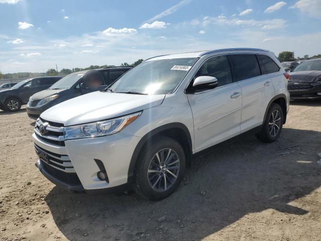 2019 TOYOTA HIGHLANDER SE, 