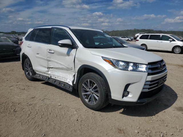 5TDJZRFH7KS733027 - 2019 TOYOTA HIGHLANDER SE أبيض صورة 4
