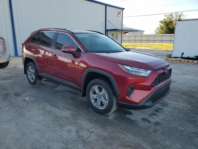 2T3W1RFVXSW398119 - 2025 TOYOTA RAV4 XLE 勃艮第红 照片 4