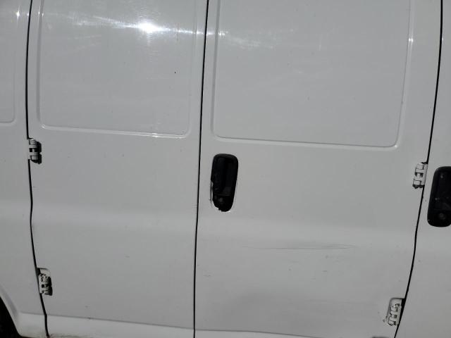 1GCSGAFX3D1148559 - 2013 CHEVROLET EXPRESS G1 WHITE photo 11