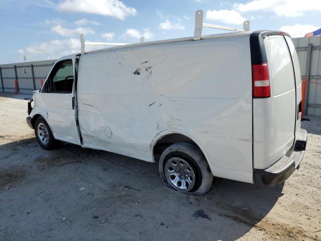 1GCSGAFX3D1148559 - 2013 CHEVROLET EXPRESS G1 WHITE photo 2
