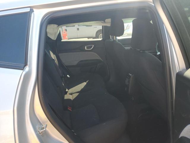 3C4NJDAN3ST526293 - 2025 JEEP COMPASS SPORT Silber Foto 11