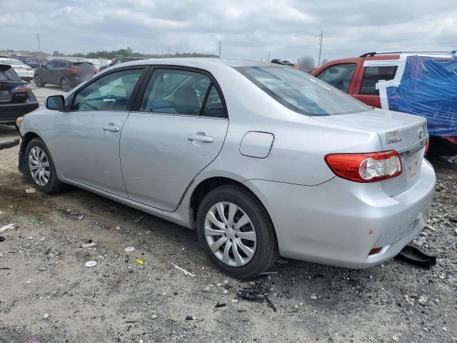 5YFBU4EE2DP118278 - 2013 TOYOTA COROLLA BASE SILVER photo 2