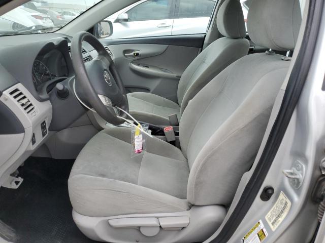 5YFBU4EE2DP118278 - 2013 TOYOTA COROLLA BASE SILVER photo 7