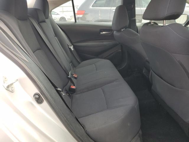 5YFEPRAE0LP106359 - 2020 TOYOTA COROLLA LE ვერცხლისფერი ფოტო 10