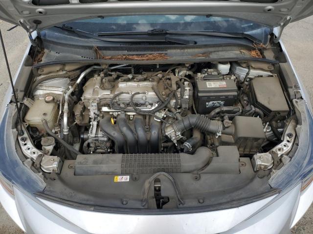 5YFEPRAE0LP106359 - 2020 TOYOTA COROLLA LE ვერცხლისფერი ფოტო 11
