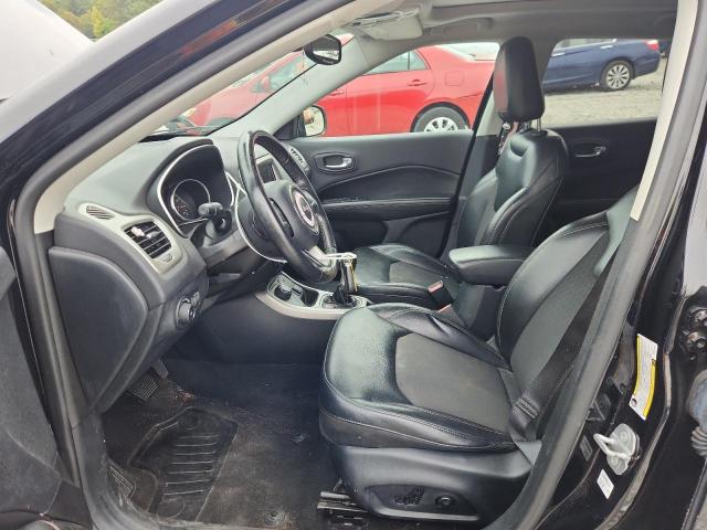 3C4NJDBBXJT191181 - 2018 JEEP COMPASS LATITUDE Սև լուսանկար 7