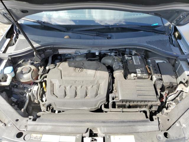 3VV0B7AX4LM158679 - 2020 VOLKSWAGEN TIGUAN S Gris foto 12