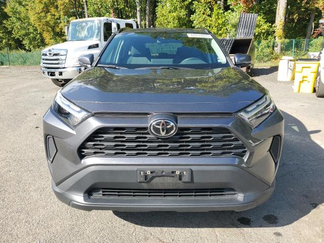 2T3P1RFV5NC315707 - 2022 TOYOTA RAV4 XLE Gris photo 5