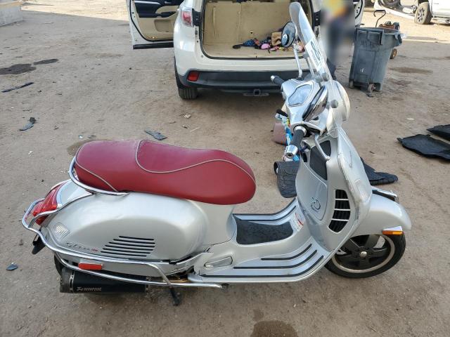 2016 VESPA GTS 300 SUPER, 