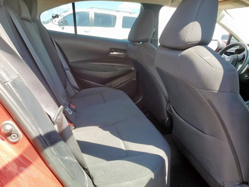 5YFEPMAE1MP256940 - 2021 TOYOTA COROLLA LE RED photo 10