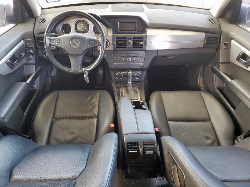 WDCGG8HB2AF488052 - 2010 MERCEDES-BENZ GLK 350 4MATIC SILVER photo 8