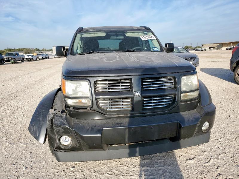 1D4PT4GK9BW570618 - 2011 DODGE NITRO HEAT ნაცრისფერი ფოტო 5