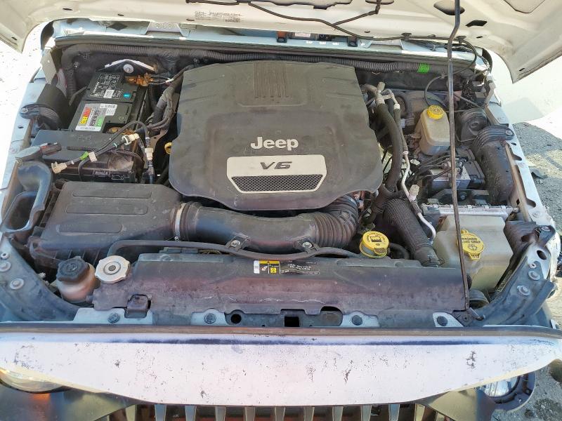 1C4BJWDG9HL530624 - 2017 JEEP WRANGLER UNLIMITED SPORT WHITE photo 11