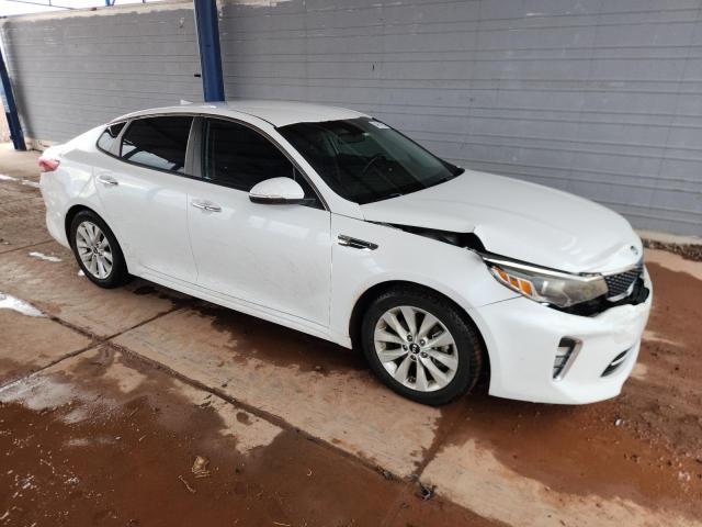 5XXGT4L30JG201108 - 2018 KIA OPTIMA LX თეთრი ფოტო 4