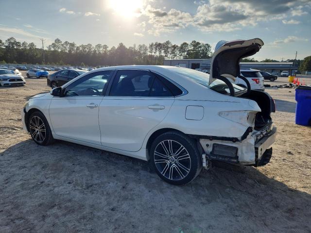 4T1BF1FK3GU143402 - 2016 TOYOTA CAMRY LE თეთრი ფოტო 2