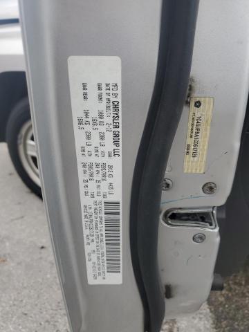 1C4NJPBA1CD617129 - 2012 JEEP PATRIOT SPORT 银色 照片 13