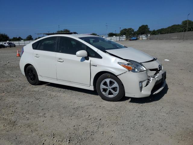 JTDKN3DU4F1885346 - 2015 TOYOTA PRIUS WHITE photo 4