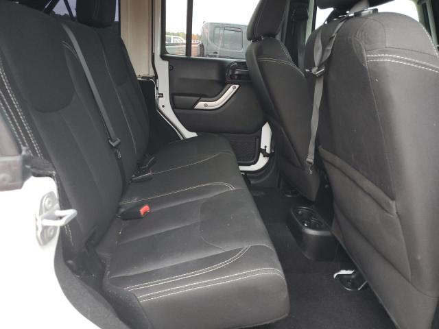 1C4BJWEG8JL823760 - 2018 JEEP WRANGLER U SAHARA WHITE photo 10