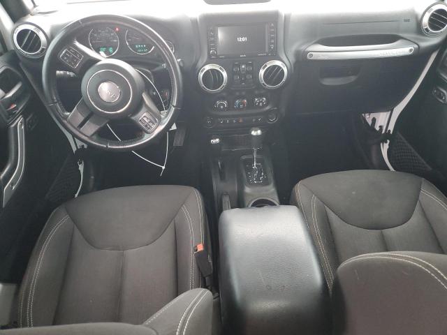 1C4BJWEG8JL823760 - 2018 JEEP WRANGLER U SAHARA WHITE photo 8