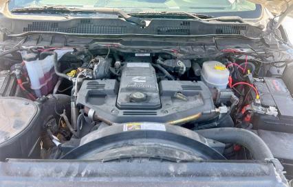 3C6UR5NL8JG327578 - 2018 RAM 2500 LARAMIE 白色 照片 7