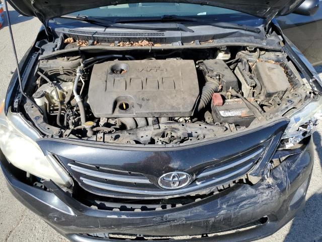 5YFBU4EE5DP155406 - 2013 TOYOTA COROLLA BASE Czarny zdjęcie 11